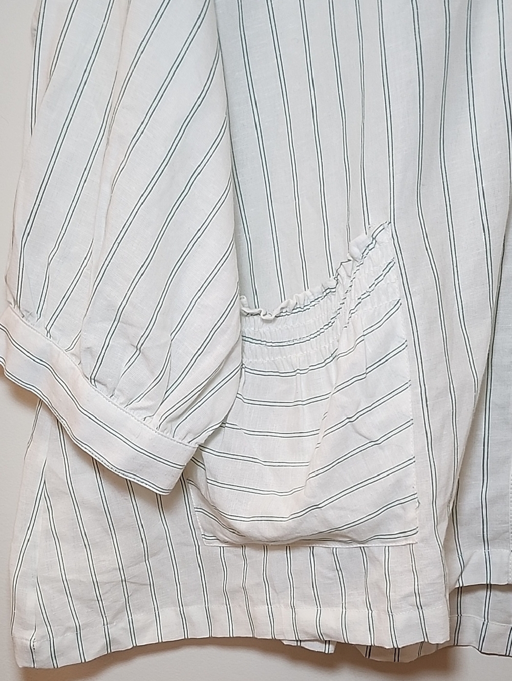 Free People oversized striped button-up shirt Front Pockets Size Meduim - Picture 15 of 16